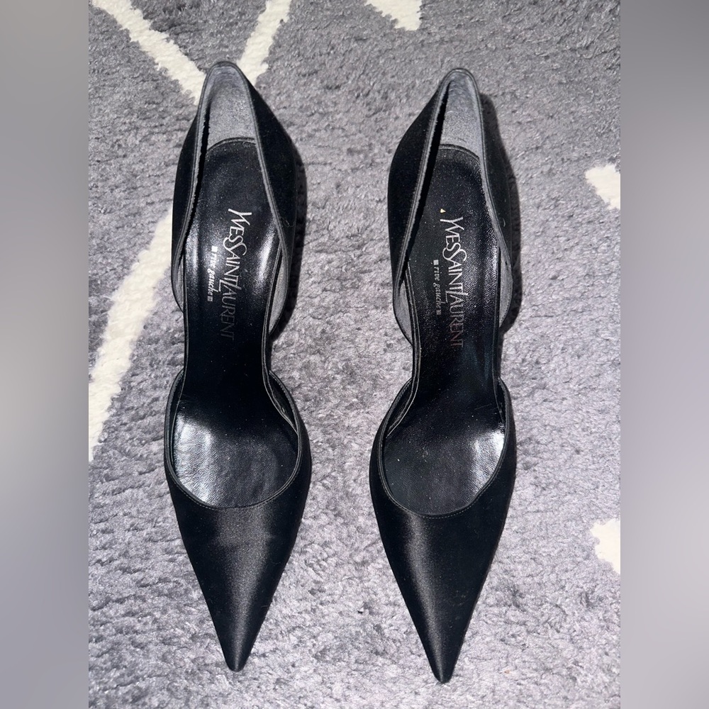 Womens YSL low heel size 39.5